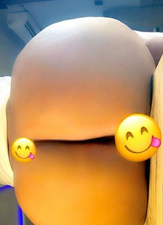 Creamydera - Transsexual escort in Abuja Photo 2 of 7