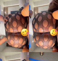 Creamydera - Transsexual escort in Lagos, Nigeria Photo 12 of 17