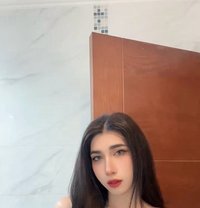 Crispy - Transsexual escort in Al Juffair
