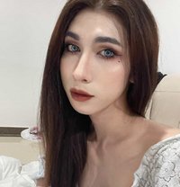 Crispy - Transsexual escort in Riyadh