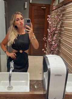 Cristal - masseuse in São Paulo Photo 2 of 9