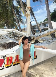 cristel - Transsexual escort in Boracay Photo 8 of 14