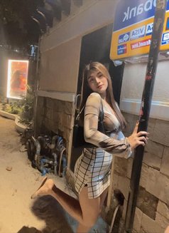 cristel - Transsexual escort in Manila Photo 7 of 7