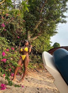 Cristina Babe - adult performer in Pattaya Photo 5 of 15