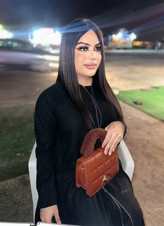 Chubby ladyboy - Transsexual escort in Al Manama Photo 14 of 16