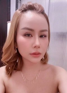 Cristina - escort in Abu Dhabi Photo 21 of 24