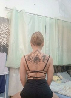 Cristina - escort in Abu Dhabi Photo 22 of 24