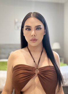 Cristina Thailand both 69 - masseuse in Khobar Photo 12 of 26
