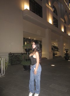 Cristine - Transsexual escort in Makati City Photo 10 of 13