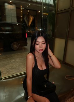 Cristy Cox (Big A$$/ Big B••bs) - Acompañantes transexual in Manila Photo 16 of 19