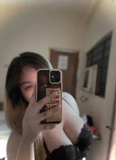 Criza Taa - adult performer in Cebu City Photo 3 of 6