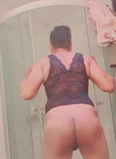 Cross Dresser - Male escort in Muscat Photo 19 of 25