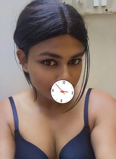 Crossdresser massage therapist - masseuse in Chennai Photo 2 of 2