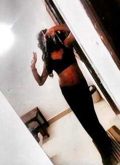 Crossy Aditi South Delhi - Acompañantes transexual in New Delhi Photo 2 of 5