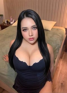 CRS THAI 6.5 inch HARD TOP & BOTH - Acompañantes transexual in Abu Dhabi Photo 10 of 13