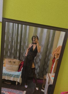 Cruella Devil - Transsexual escort in Bangalore Photo 27 of 27