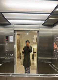 Cruella Devil - Transsexual escort in Bangalore Photo 25 of 25