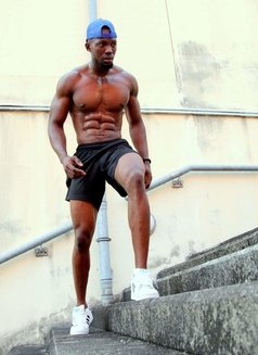 New in dubai xxl - Male escort in Dubai Photo 4 of 11