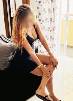 Crystal Bella Best GFE in CMB - escort in Colombo Photo 25 of 30