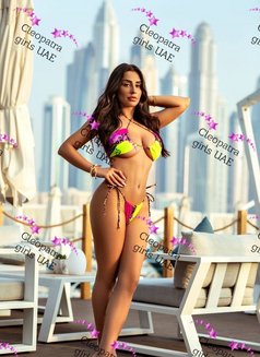 CRYSTAL Fantastic Lady - puta in Dubai Photo 8 of 14