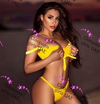 CRYSTAL FANTASTIC - puta in Abu Dhabi Photo 1 of 8