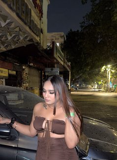 Crystal - Transsexual escort in New Delhi Photo 1 of 6