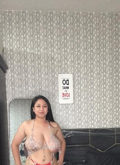 Crystal Nina Extralargboobs - escort in Dubai Photo 15 of 30