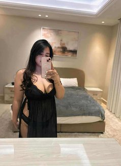 Crystal Nina Extralargboobs - escort in Dubai Photo 22 of 30