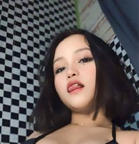 Crystallinxo - adult performer in Manila