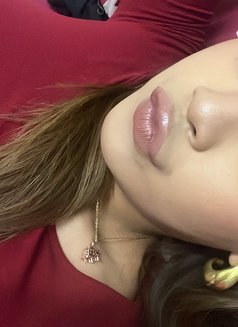 Crystals - Transsexual escort in Krabi Photo 6 of 6