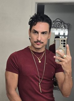 Cuban Hung - Male escort in Sydney Photo 9 of 10