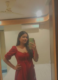 Crossdresser blr - masseuse in Bangalore Photo 6 of 8