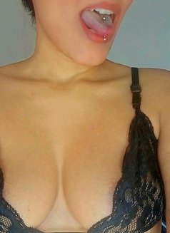 Cuckold / Threesome the Best in Town - escort in Colombo Photo 4 of 5