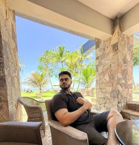 Cuddlebug - Male escort in Colombo