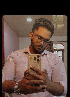 Cuddlebug - Male escort in Colombo Photo 8 of 8