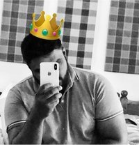 Cuddlebug - Male escort in Colombo