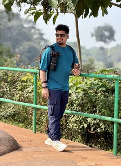 Cum on My Tongue - Acompañantes masculino in Gurgaon Photo 2 of 2