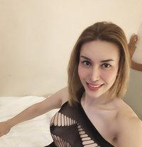 Cum Provider Olga! - Acompañantes transexual in Manila