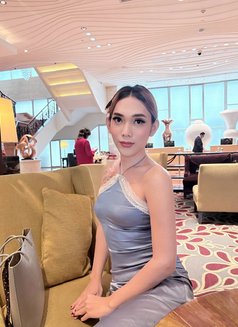 Cum with Magda all in one(24/7) - Transsexual escort in Makati City Photo 17 of 19