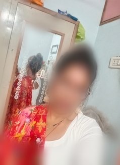 Cumdrainer Piriyal for Cam and Real meet - escort in Mumbai Photo 1 of 2