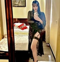 TRANSPINAY with poppers - Transsexual escort in Thane