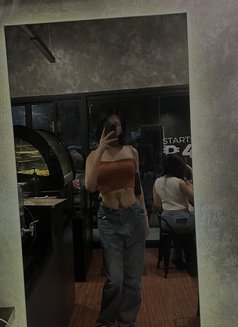 Cumslutty Yumeko - Acompañantes transexual in Manila Photo 6 of 7
