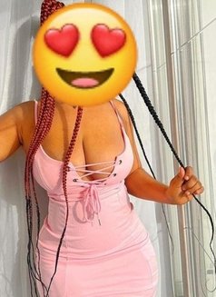 new sexy African Girl for romantic sex - escort in Bangalore Photo 2 of 3