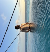Curan - Male escort in New Delhi