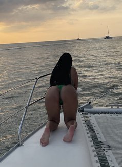 Fat A$$ Girl Coming Soon - puta in Okinawa Island Photo 14 of 21