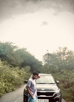 Curly - Male escort in Udaipur Photo 2 of 3