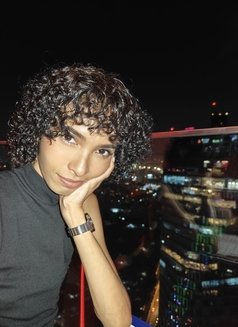 Curly - Acompañantes transexual in Bangkok Photo 29 of 30