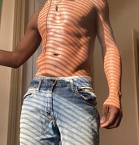 Curtis69 - masseur in Nairobi