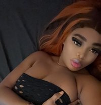 Curve Amber - escort in Dubai