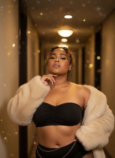 Curved Baby - escort in Dammam Photo 6 of 7